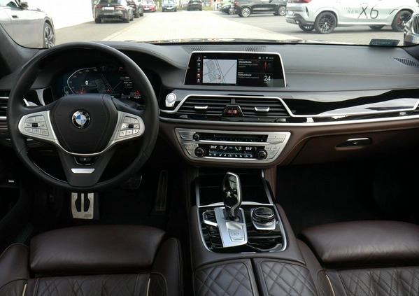 BMW Seria 7 cena 399900 przebieg: 76046, rok produkcji 2021 z Gdańsk małe 562